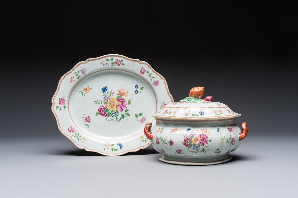 A Chinese famille rose covered tureen and stand with floral design, Qianlong