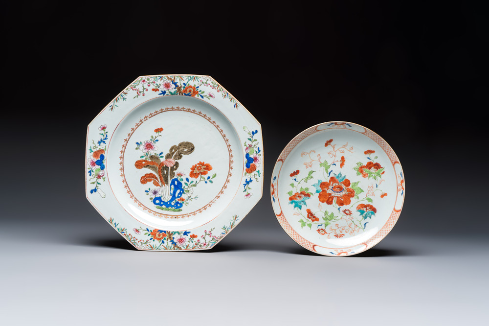 Two Chinese famille rose dishes with floral design, Yongzheng/Qianlong