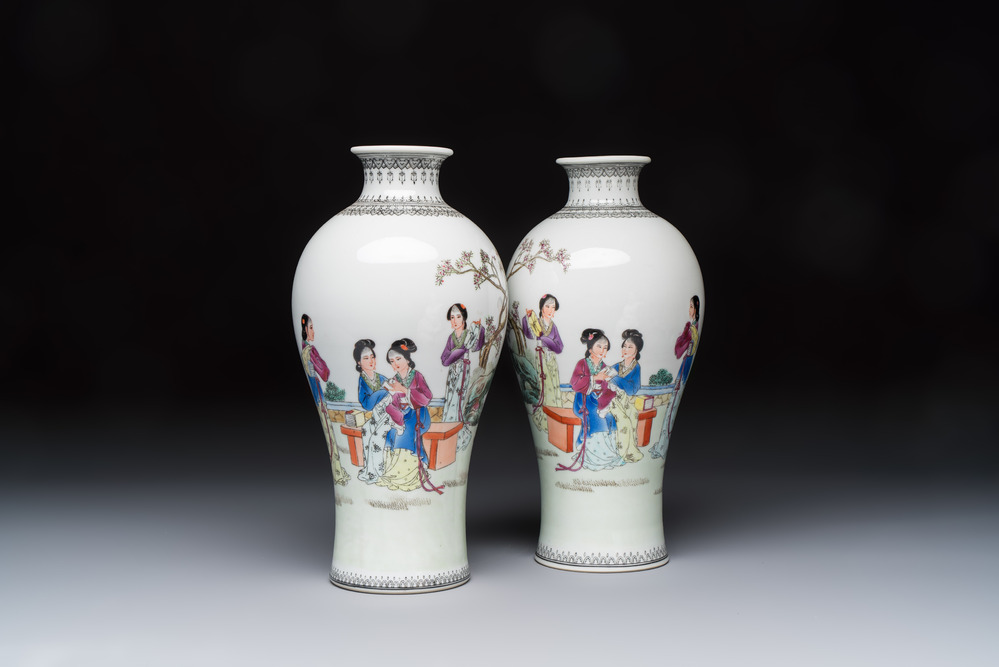 A pair of Chinese famille rose 'Meiping' vases with elegant beauties in a garden, Qianlong mark, 20th C.