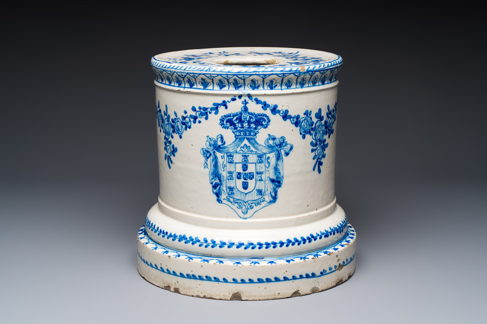A Spanish blue and white armorial stand, Talavera, 18th C.