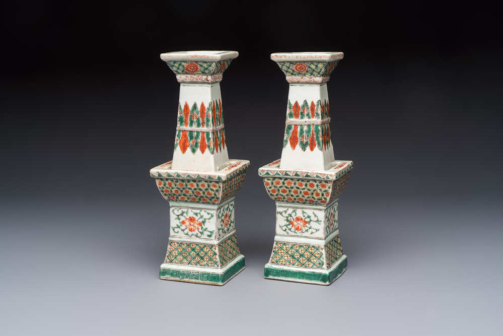 A pair of Chinese famille verte square candle holders, 19th C.