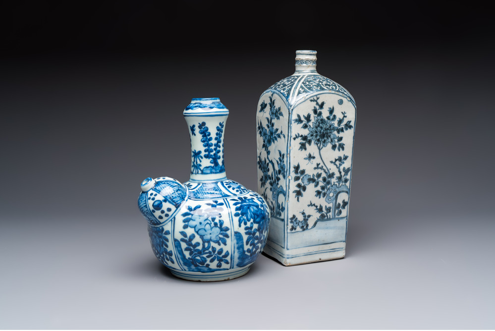 A Chinese blue and white kendi and a square flask, Wanli