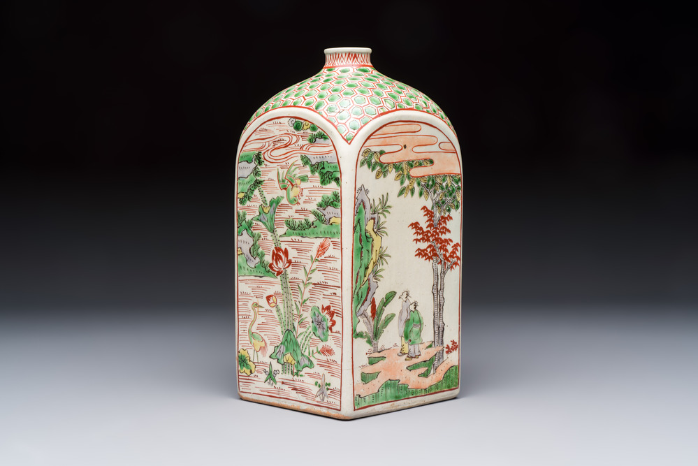 A Japanese Ko-Imari square flask with figures in a landscape, Edo, 17th C.