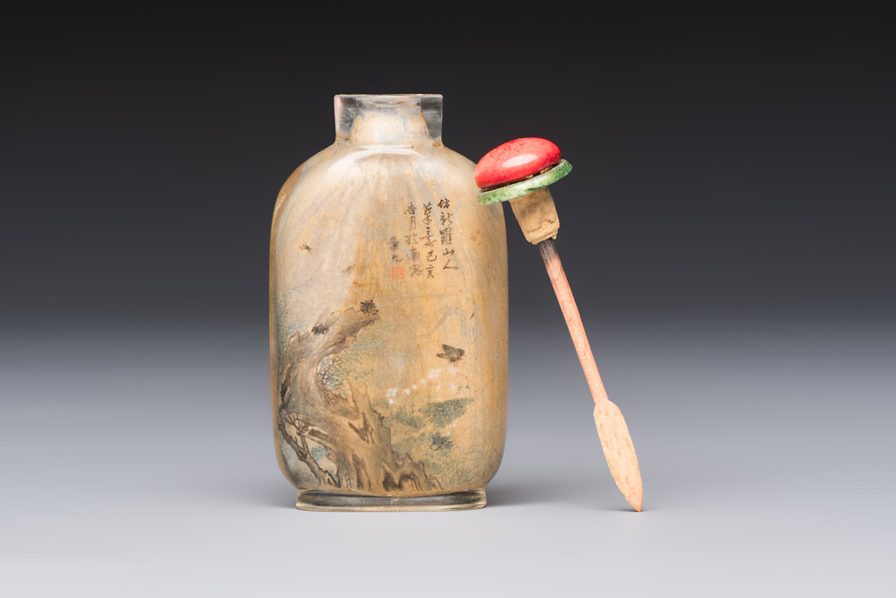 A Chinese inside-painted glass snuff bottle with insects, signed Bi Rongjiu 畢榮九, dated 1899