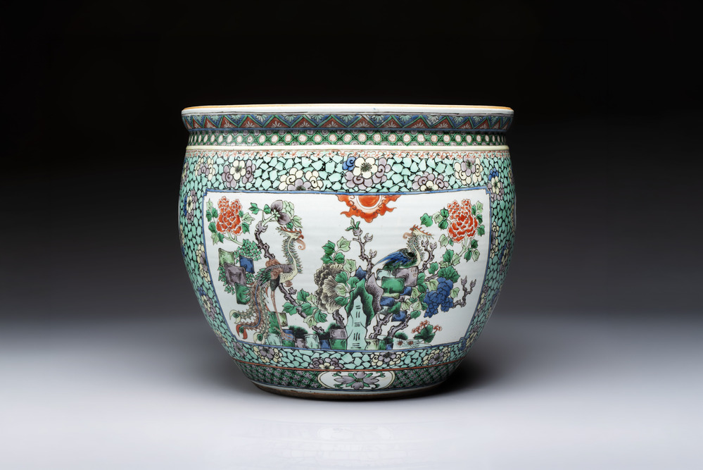 A Chinese famille verte 'Phoenixes and Mountainous Landscape' fish bowl or jardini&egrave;re, 19th C.