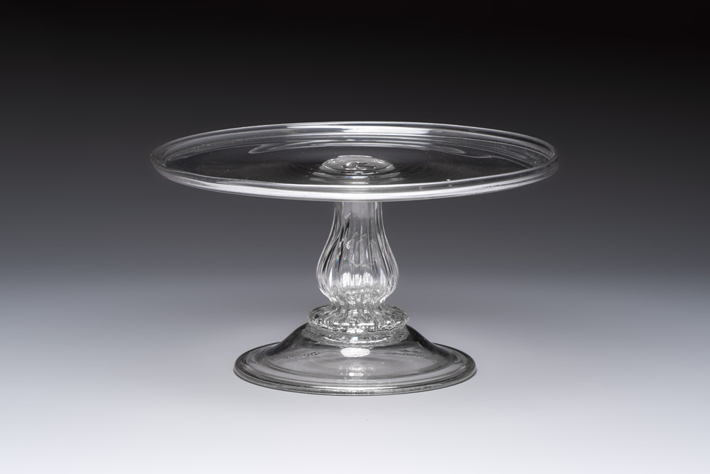 An English glass pedestal tazza, 18th C.