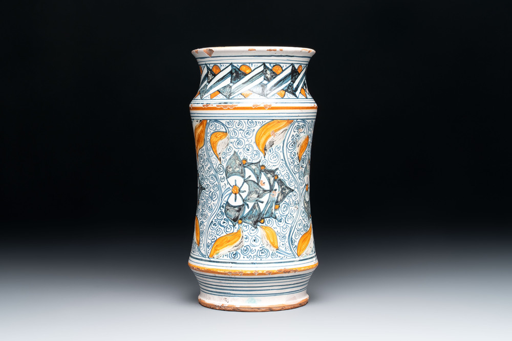 A polychrome Italian albarello with stylised floral design, 19th C.