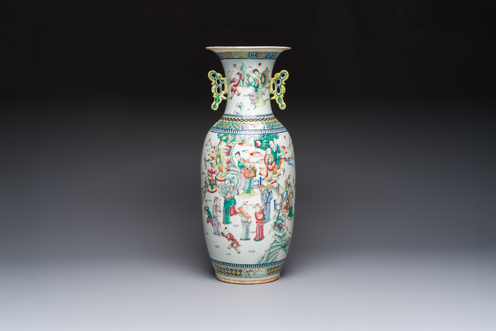 A Chinese famille rose vase with narrative design, 19th C.