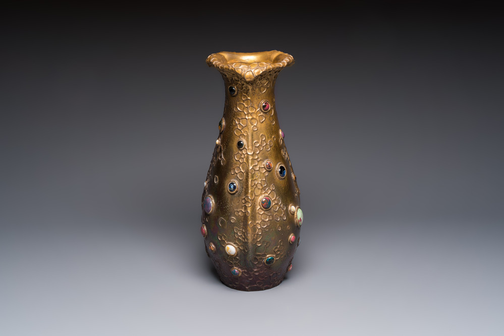 A fine Art Nouveau lustre-glazed faux jewel-embellished Amphora Gres-Bijou vase, Riessner, Stellmacher &amp; Kessel, Czech Republic, early 20th C.