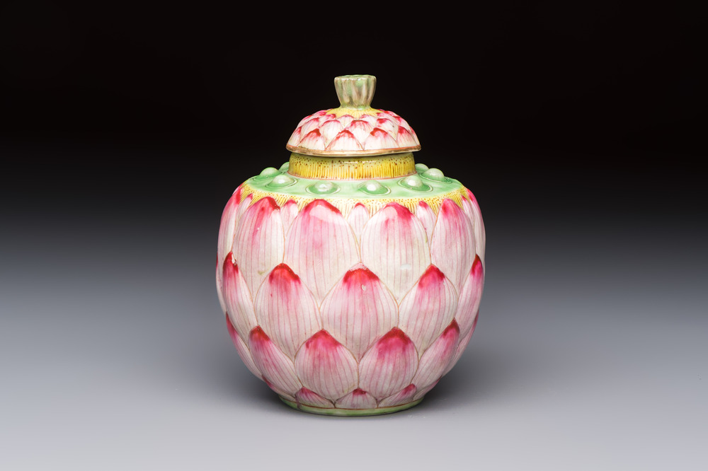 A Chinese famille rose 'Lotus Bud' tea caddy and cover, Qianlong mark, 19th C.