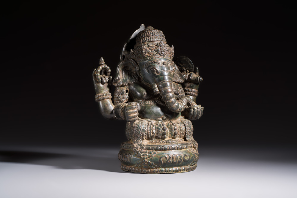 A bronze sculpture of Ganesh, 20th C.