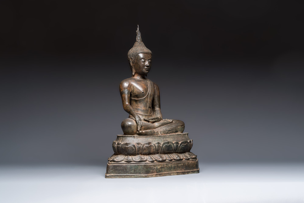 A large bronze seated Buddha Shakyamuni, Thailand, 20th C.