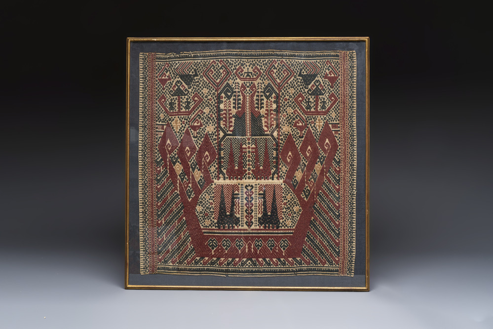 An Indonesian ceremonial 'Tampan' textile, Sumatra, Lampung, late 19/20th C.