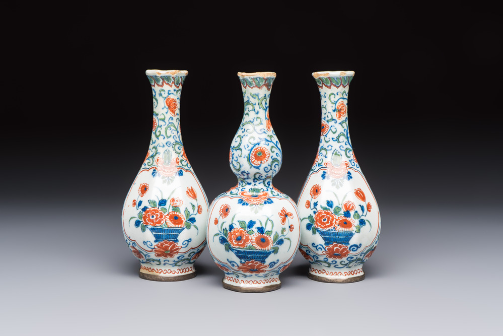 Three polychrome Dutch Delft cashmere palette bottle vases, first quarter 18th C.