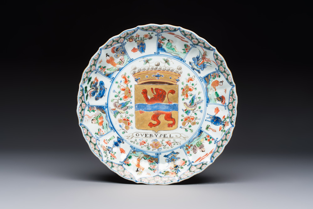 A Chinese famille verte armorial 'Provinces' dish with the arms of Overysel, Kangxi
