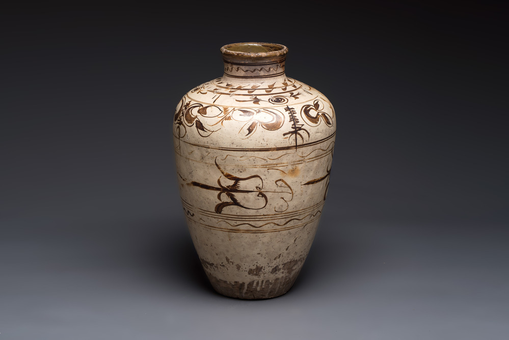 A large Chinese Cizhou ware slip-glazed wine jar, Ming