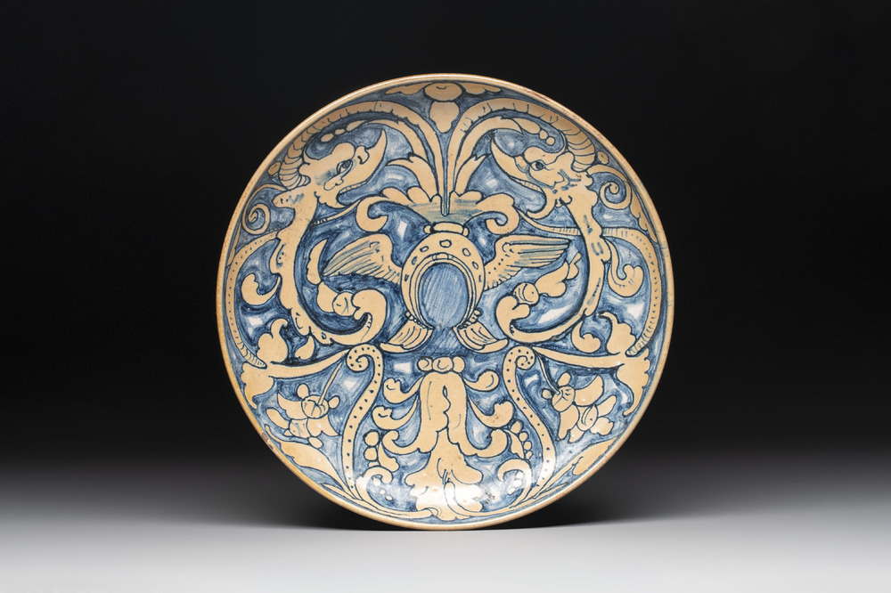 An Italian maiolica heraldic dish, Gubbio, 19th C.