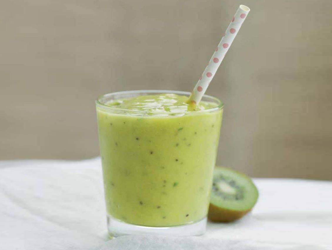 Avokado- och kiwismoothie