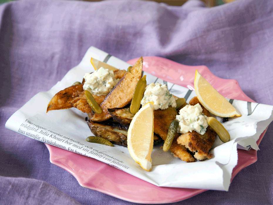 Panerad fisk med äppelröra