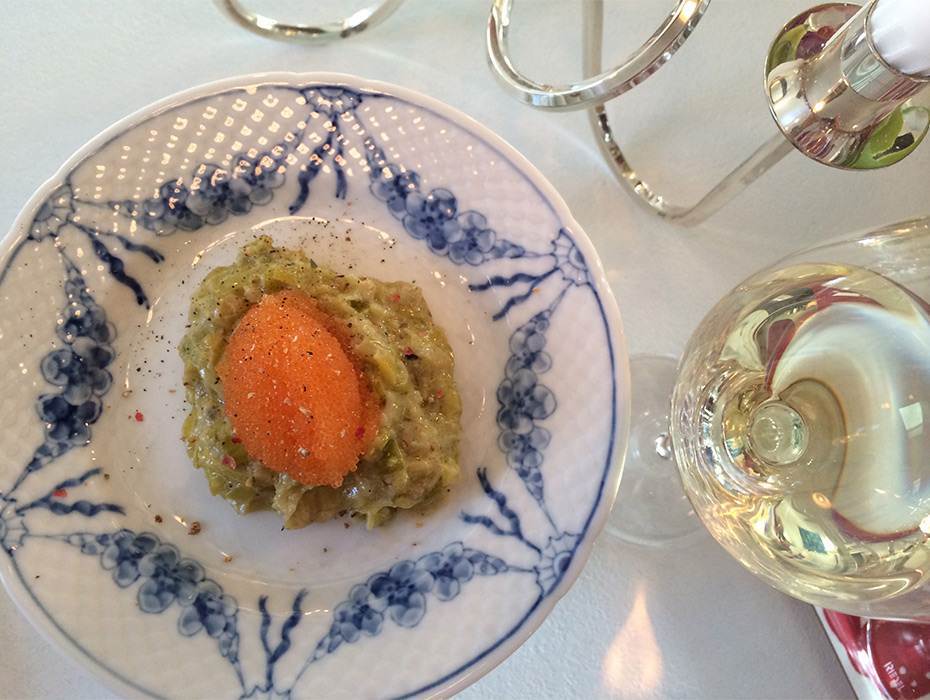 Gräddstuvad purjolök med löjrom till förrätt