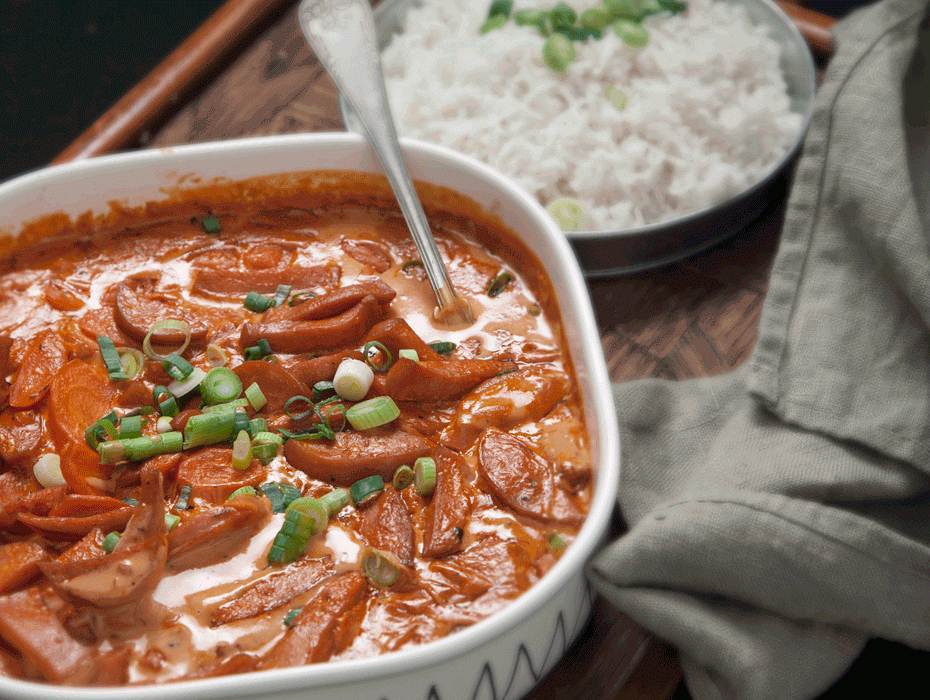 Korvpanna med ris och barnens favoriter