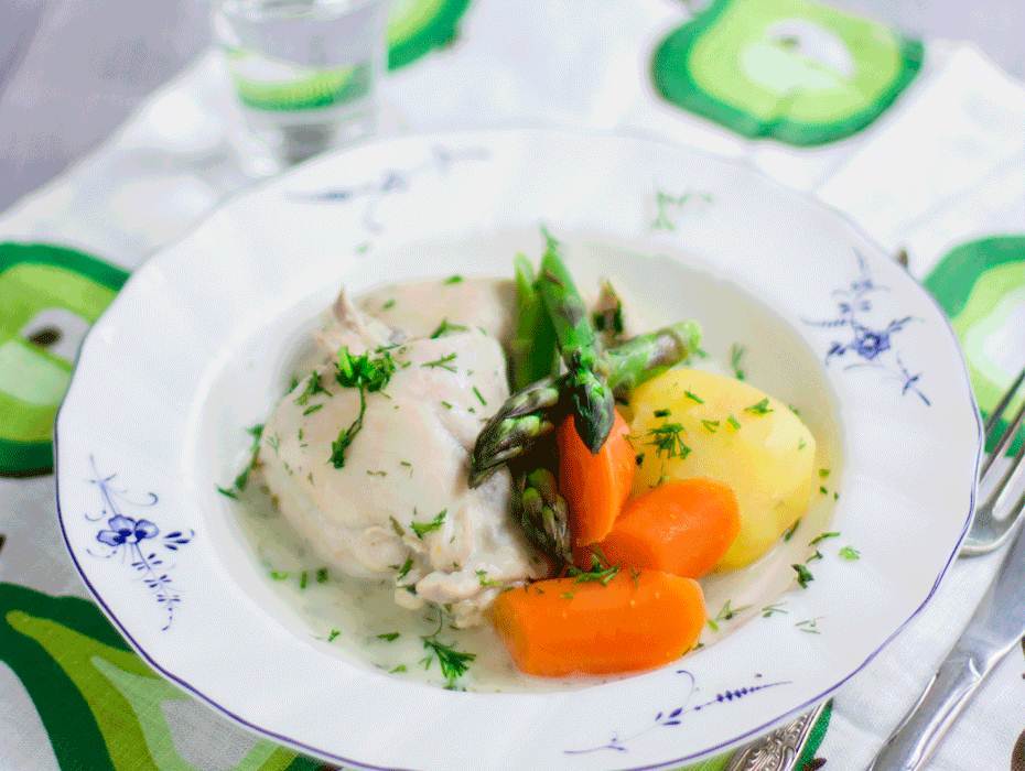 Malins kyckling i sötsur dillsås med vårliga grönsaker