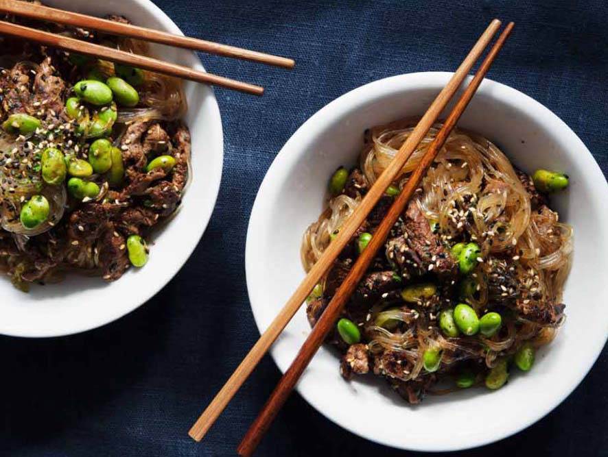 Mungbönsnudlar med lövbiff & ingefärsvinägrett