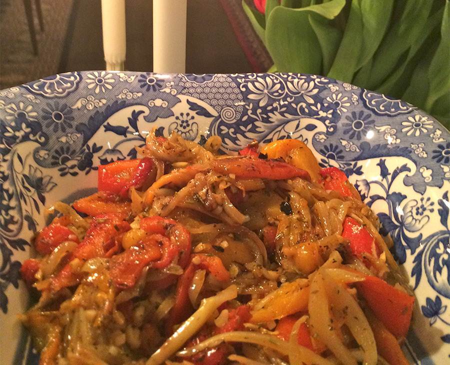 Provencalsk grönsaksröra på paprika, fänkål och lök