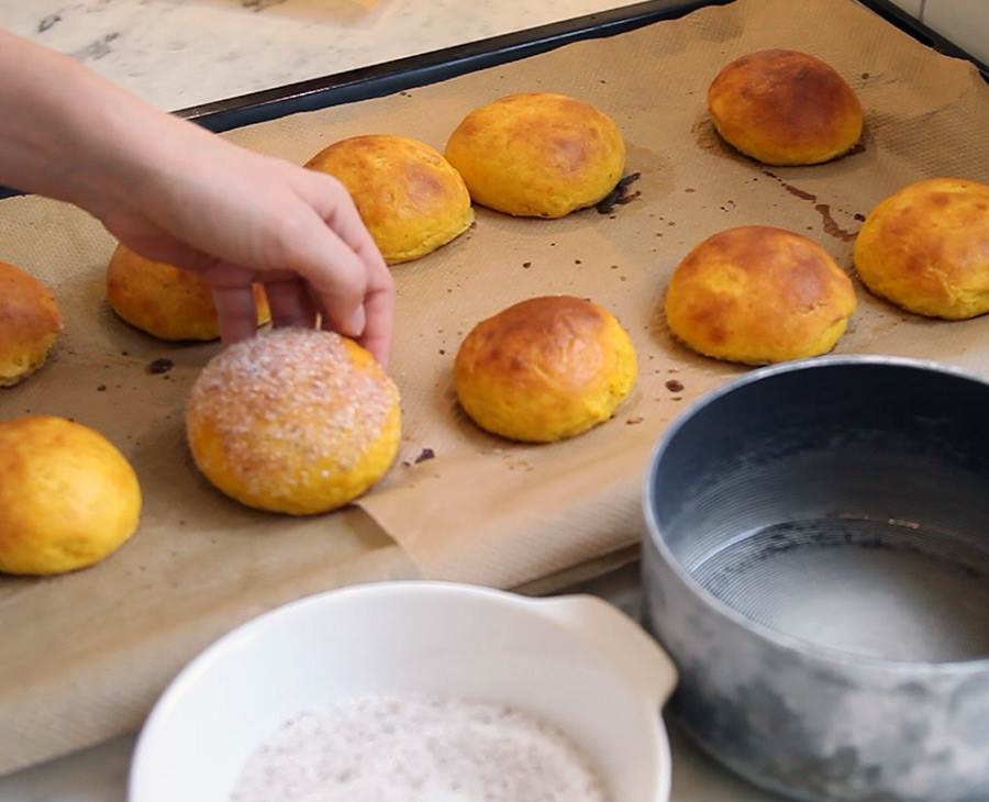 Saffranssockerbullar