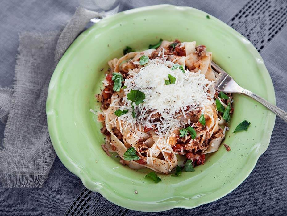 Snabblagad pasta med lammfärs
