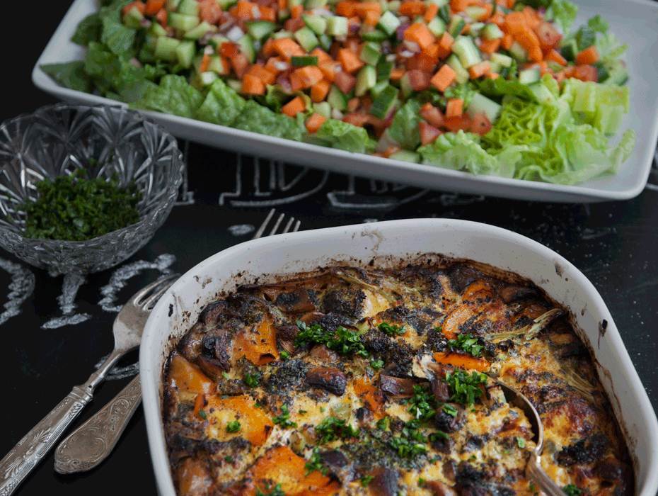 Sommarfrittata med krispig sallad