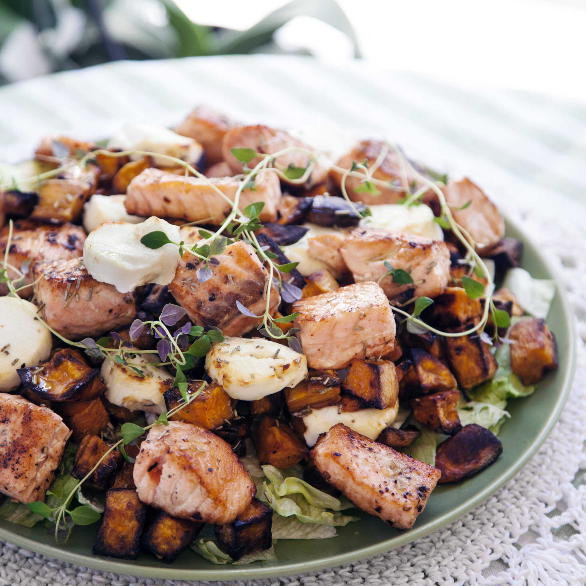Chilistekt lax med getostgratinerad sötpotatis