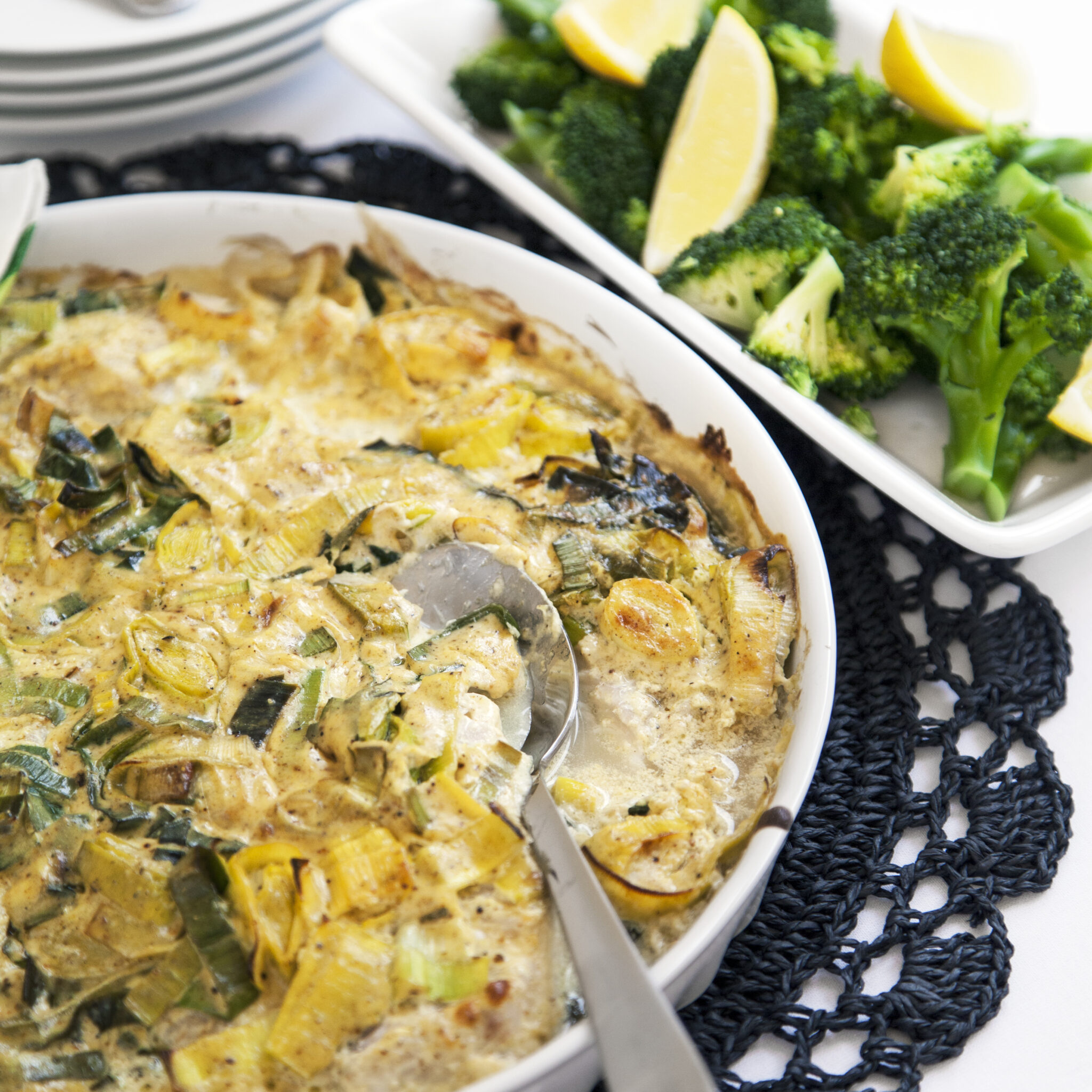 Garam masalagratinerad torsk med broccoli och citron