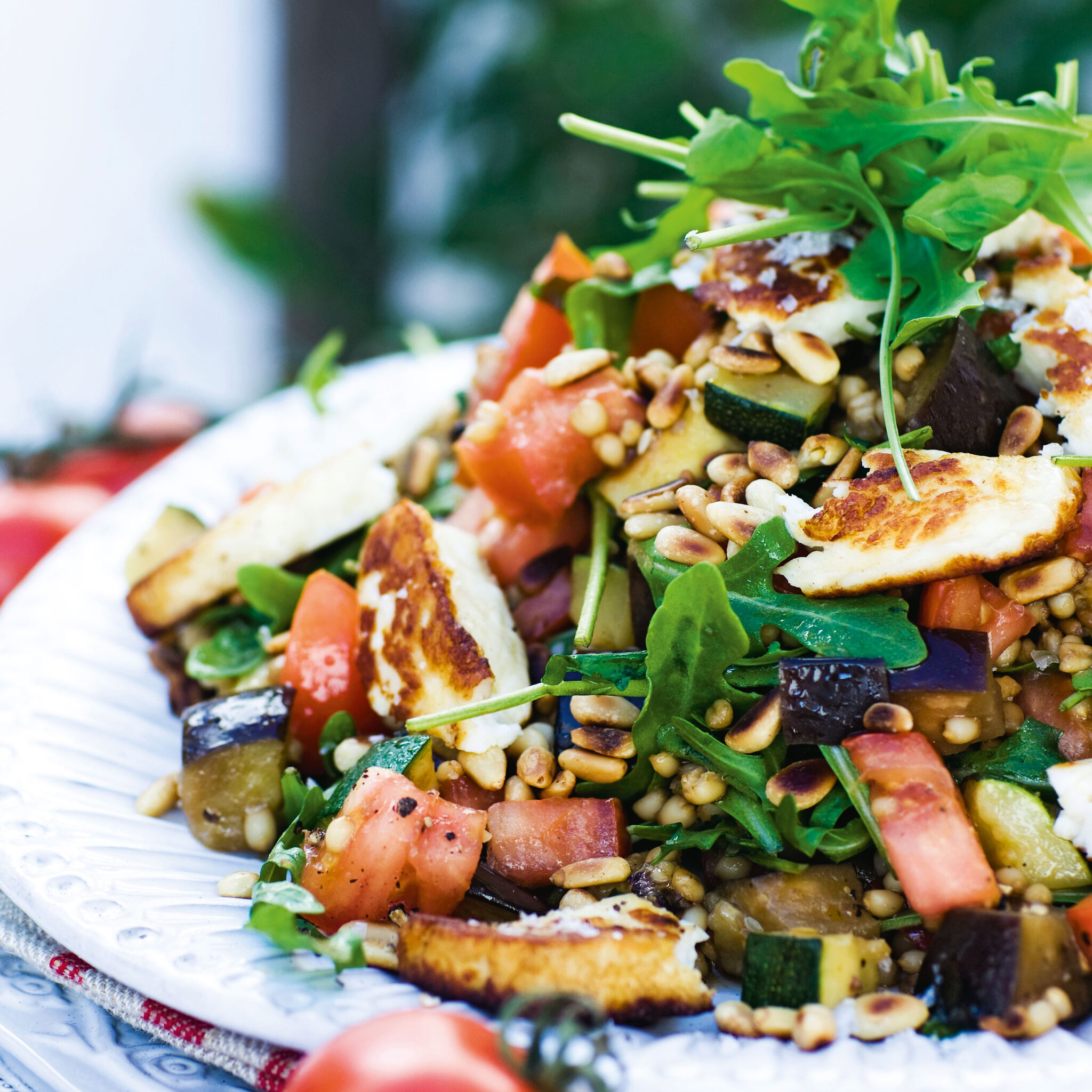 Auberginesallad med halloumi