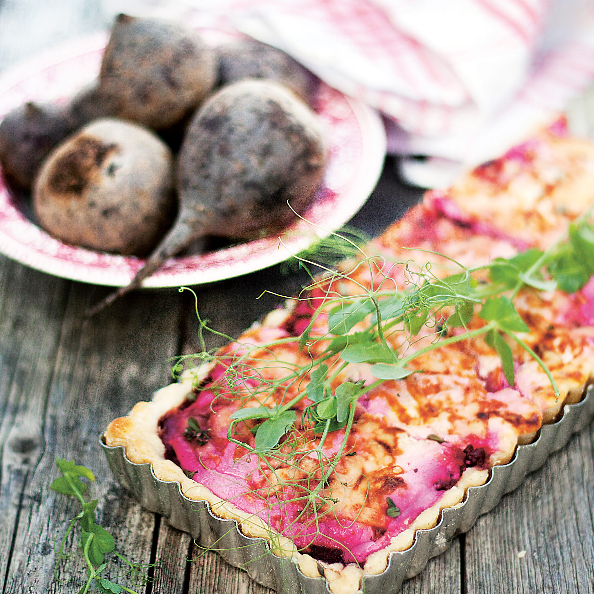 Rödbetspaj med fetaost, honung och timjan