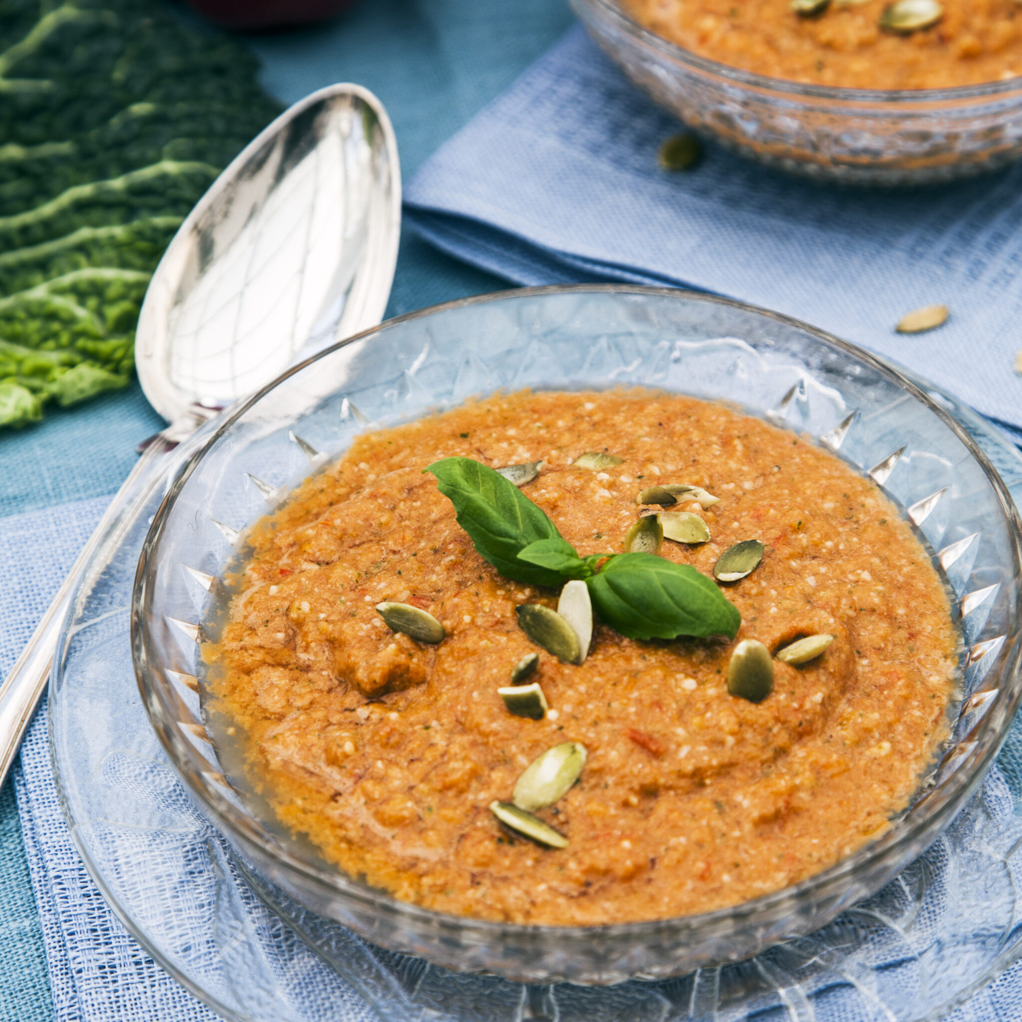 Raw paprika- och ingefärssoppa