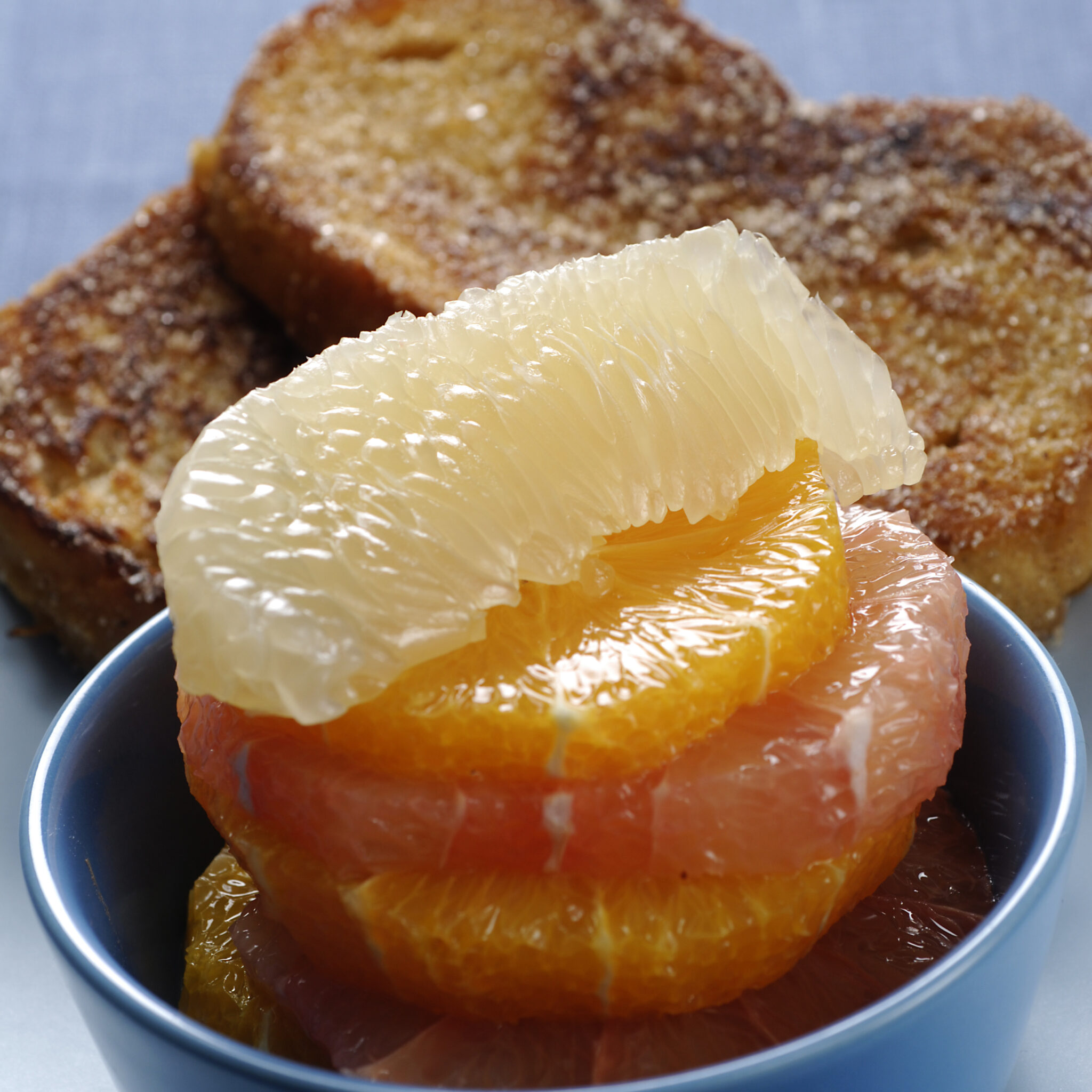 Fattiga riddare med citrussallad