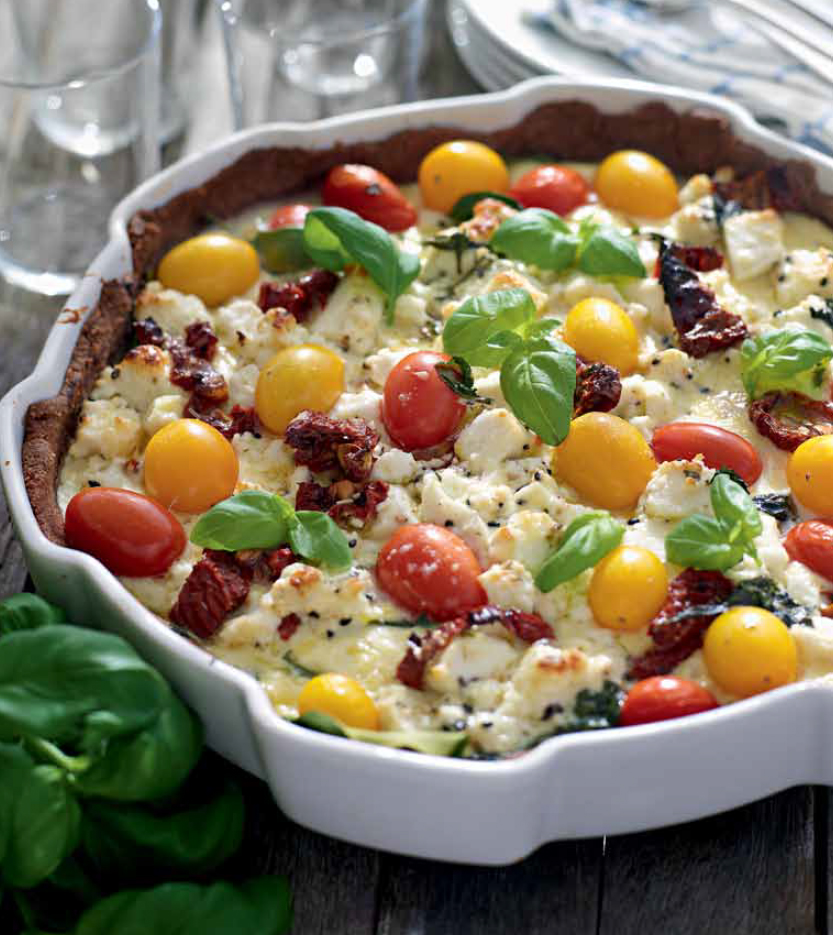 Mandelpaj med fetaost och tomater