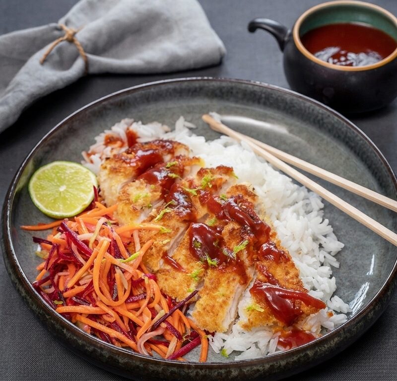 Tonkatsu på kyckling med kålsallad