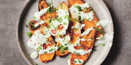 Grillad sötpotatis med limeyoghurt