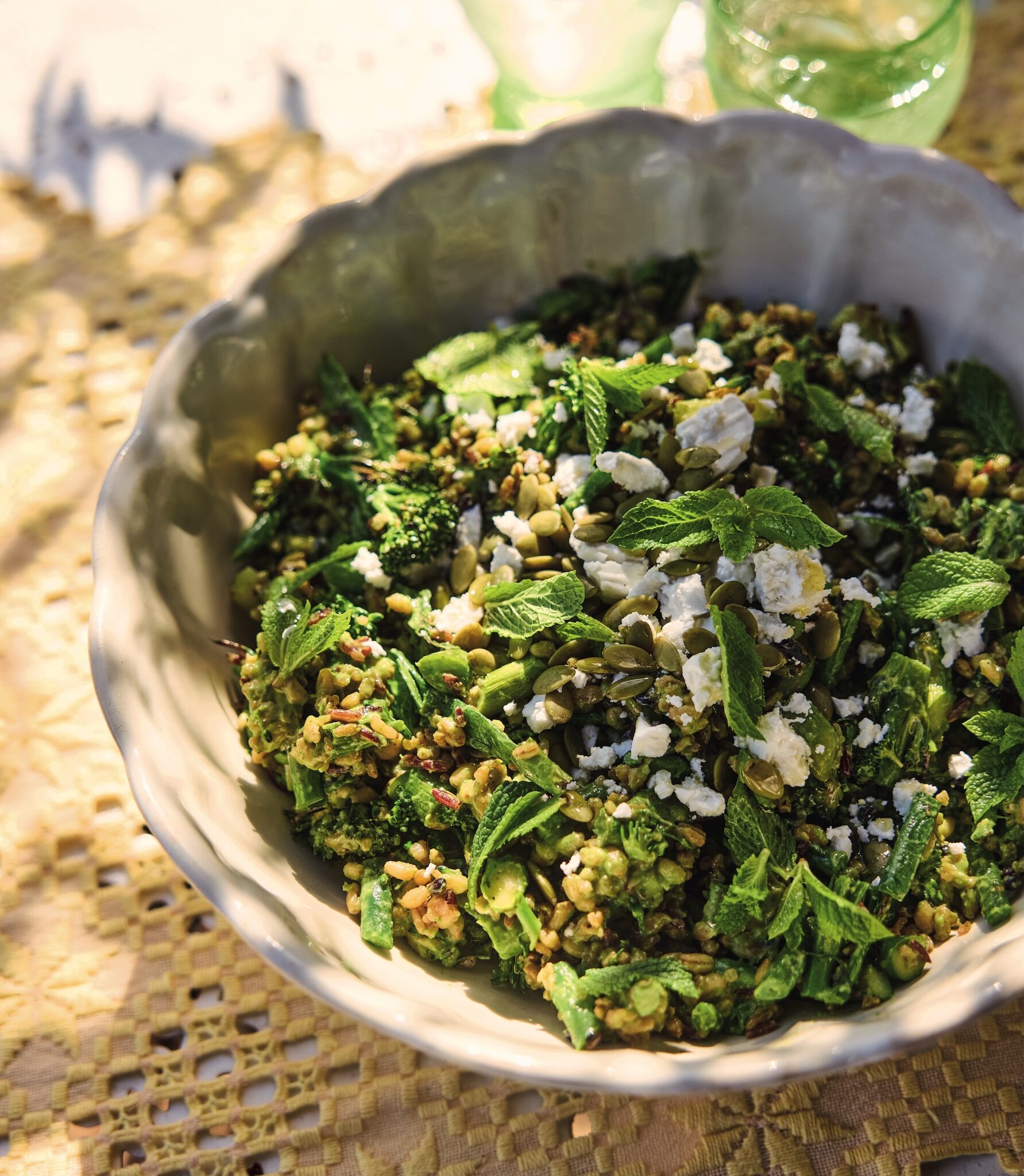 Grynsallad med grillat grönt