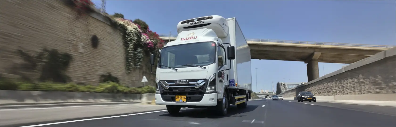 משאית איסוזו